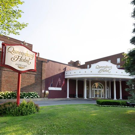 גלנס פולס The Queensbury Hotel מראה חיצוני תמונה
